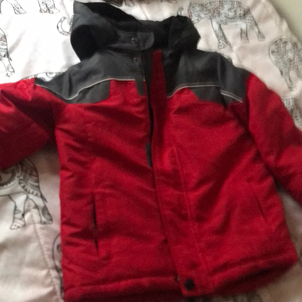 Boy coat size 5/6